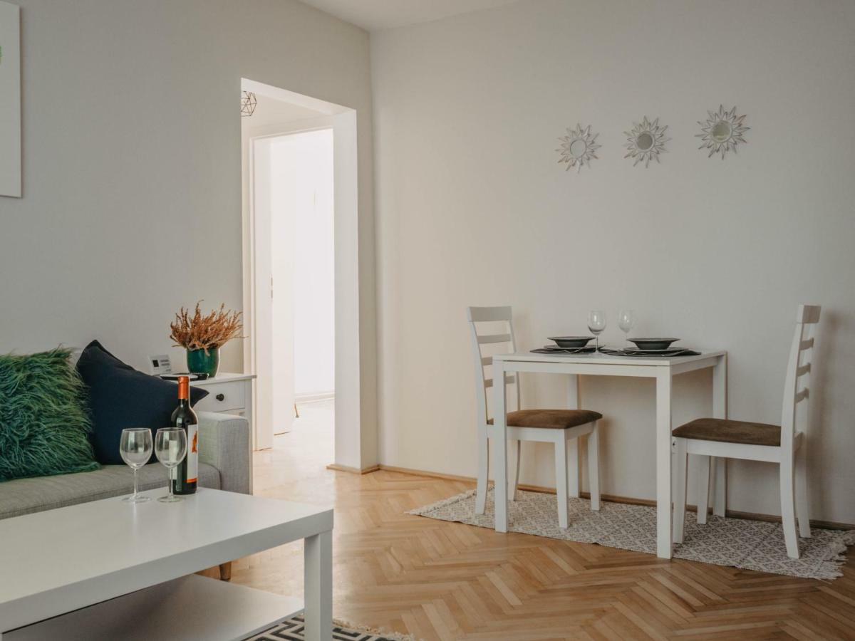 Business And Travel Central Apartment Timişoara Eksteriør bilde